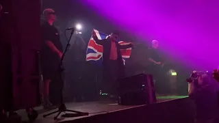 Intro + Yhtä vailla | Käärijä LIVE @ The Roundhouse London 2023