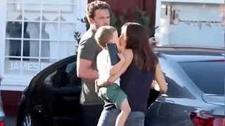 Ben Affleck And Jennifer Garner Out With Son Samuel Amid Reports They've Reconciled