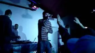 Loc-Dog (feat. Mr.Palevo) - С района далеко от центра (LIVE-10.05.08).avi