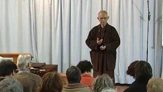 Thich Nhat Hanh : Lâcher-prise, Soyez heureux - Retraite Francophone  |  2005 05 08 UH