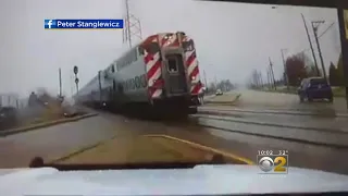 Crossing Gates Fail, Metra Train Nearly Hits Cars