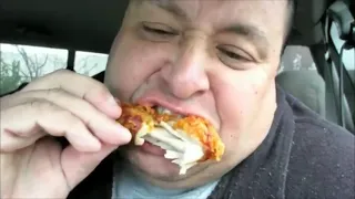 Joey Eating Chicken in Reverse in Reverse