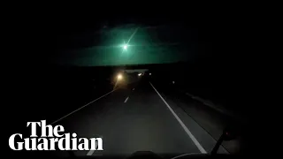Green meteor traverses night sky in Louisiana