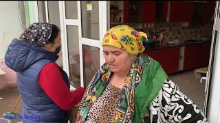 Discuții înainte de plecarea la București cu mama @AncadelaStrehaiaCanal și bunica Patroana!