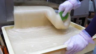 Mochi Factory in Taiwan - Taro Mochi, Red Bean Mochi, Matcha Ice Cream Mochi 芋頭麻糬, 紅豆麻糬, 抹茶冰淇淋麻糬