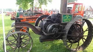 Starting and driving a 1916 International Harvester Mogul 8-16 at Almelund Threshing Show.