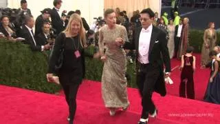 Johnny Depp and Amber Heard at Costume Institute Gala