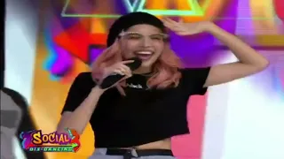 Single Ladies Tiktok with Austin Ong and Maine Mendoza sa Social Dis Dancing sa Eat Bulaga