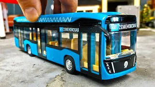 Model ELECTRIC BUS KAMAZ MOSGORTRANS with light and sound. About cars. SUBTITLES.