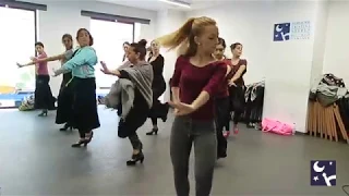Carmelilla Montoya. Clase de Baile Flamenco por Tientos-Tangos en Fundación Cristina Heeren