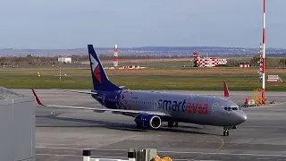 Взлет из аэропорта Курумоч Boeing 737-800 Смартавиа