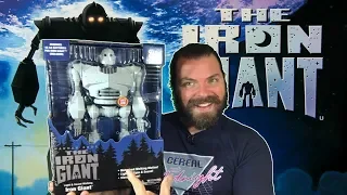 Unboxing the Iron Giant! ($20 Walmart Exclusive)