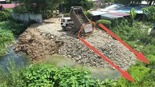 Ep5 UPDATE Activity Project up Processing Clear Truck & Dozer Push Stone Into Water and Clear Lake