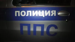 Пьяный пешеход разбил стекло в киоске, ул. Попова. Место происшествия 15.09.2016