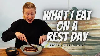 What I eat on a REST day // Honest professional triathlete nutrition // Fuelling triathlon training