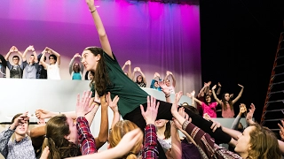 Actors fly high in 'Mary Poppins'