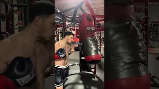 Bag work, just allowing myself to take a relaxed few minutes at the bag, lmk what ya think