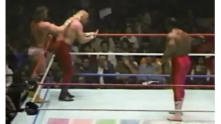 Randy Savage & Jesse Ventura vs Tony Atlas & Tito Santana