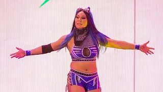 Mia Yim new entrance: WWE Raw, Nov. 14, 2022