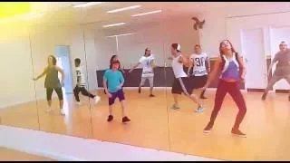 Pharrell Williams - Happy dance rehearsal with Matheus Ueta