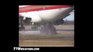 Dominator 1 300 mph wind test behind 747 jet engine!