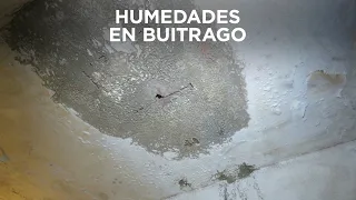 Un vecino de 81 años, invadido por las humedades en su vivienda de Buitrago del Lozoya