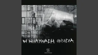 W witrynach odbicia