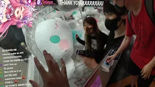 Connor Gets A Giant Cinnamoroll For ironmouse & Makes A New Friend ft. Daidus & Emirichu