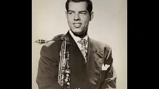 (I've Got A Gal In) Kalamazoo (1942) - Tex Beneke and The Modernaires