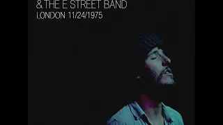Wear My Ring Around Your  - Bruce Springsteen ( 24-11-1975 Hammersmith Odeon, London, England)