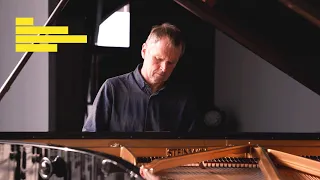 Steven Osborne performs 'Rêverie' by Claude Debussy | 2021 International Festival