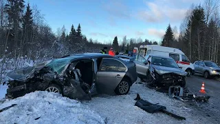 Аварии Зимой !! Серьёзные аварии Лоб в лоб Зимнии дтп Смотреть подборку аварий Отказали тормоза