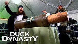 THE BIGGEST DUCK CALL EVER "This Has Never Been Done Before" (Season 1) | Duck Dynasty