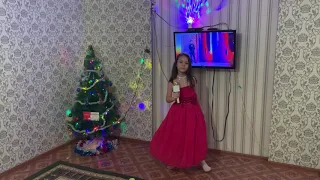 Девочка 7 лет нереально круто поет песню Виктора Цоя