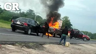 Quema crimen vehículos en Tabasco