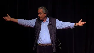 Normose: a patologia da normalidade | Roberto Crema | TEDxLaçador