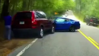 Car Crash Compilation 2021 Truck Crash Driving Fails Idiot Drivers Dashcam Fails #1