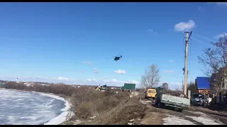 В Павловском районе аварийно приземлился военный вертолет Ми-8