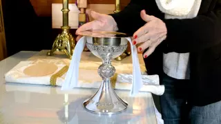 Preparing the chalice