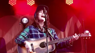 Molly Tuttle channels Grace Slick "White Rabbit" 10/9/22 Portland, ME