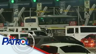 Madaming sasakyan ang inaasahang dadaan sa NLEX at SCTEX sa paparating na Semana Santa | TV Patrol