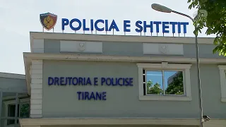 Top News - I dehur në timon/ Shefi i policisë së Pustecit përfundon në pranga