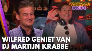 Wilfred geniet van beelden van Martijn Krabbé als dj: 'Ik word daar echt heel vrolijk van!'