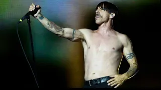 Anthony Kiedis being funny for 3 minutes.