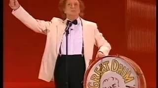 Ken dodd and the great drum of knotty ash