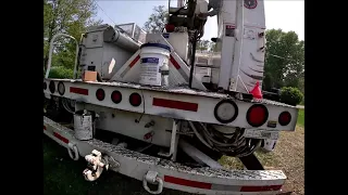 Bucket Truck Repair - Blown Hose On The Job