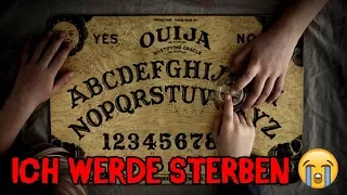 MIT OUIJA BRETT DÄMONEN BESCHWÖREN - GEIST SAGT ZUKUNFT VORAUS (GRUSELIG)