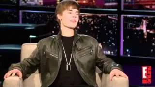 Justin Bieber en Chelsea Lately 14 Febrero 2011 SUBTITULADO