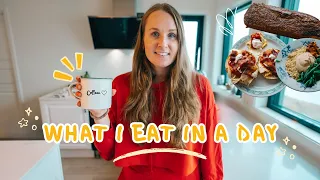 What I EAT IN A DAY living in the world's northernmost town | Svalbard