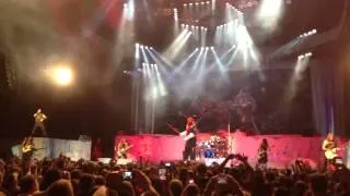 Iron Maiden Run to the Hills Raleigh